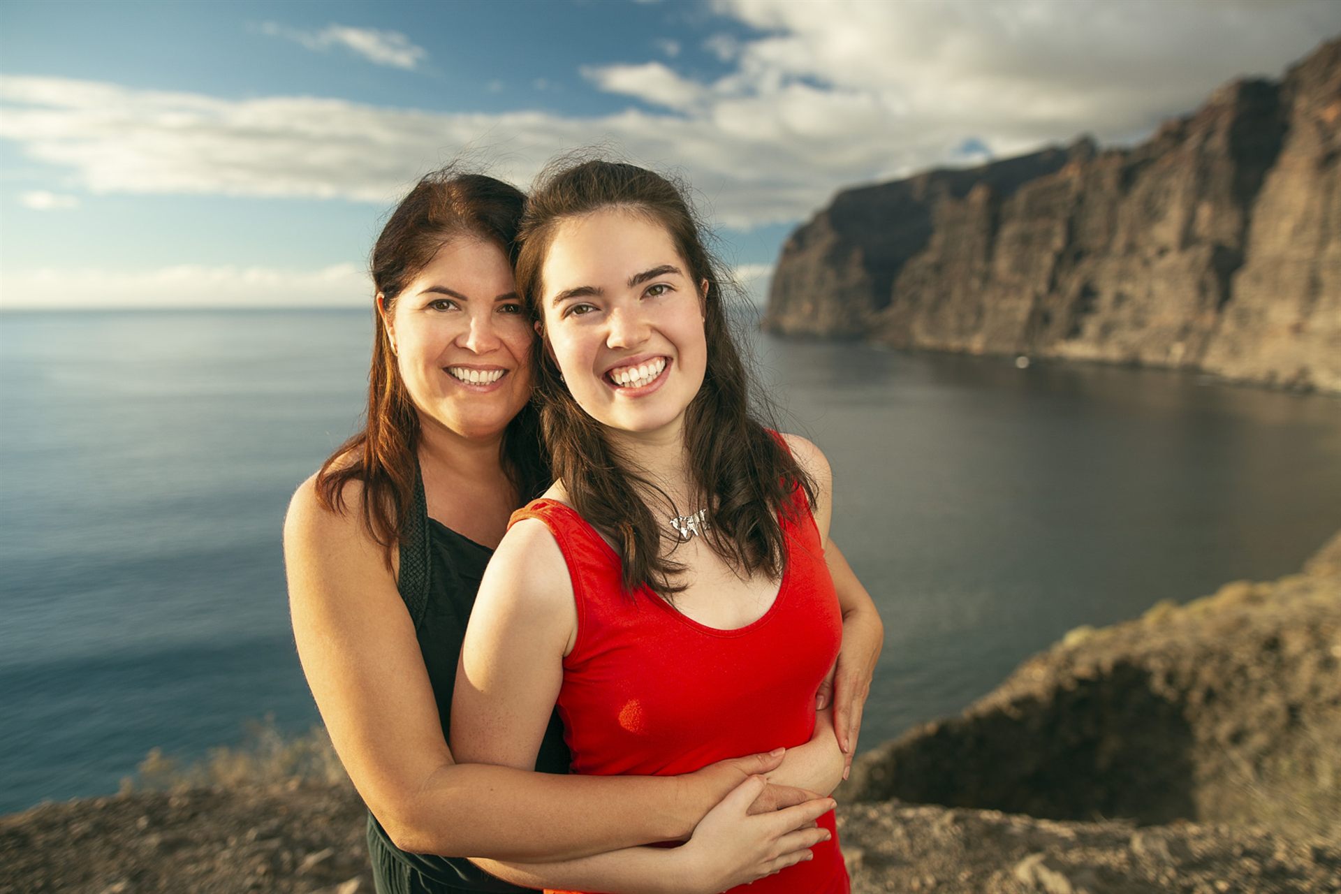 Mother and daughter 18th birthday photo shoot in Los Gigantes