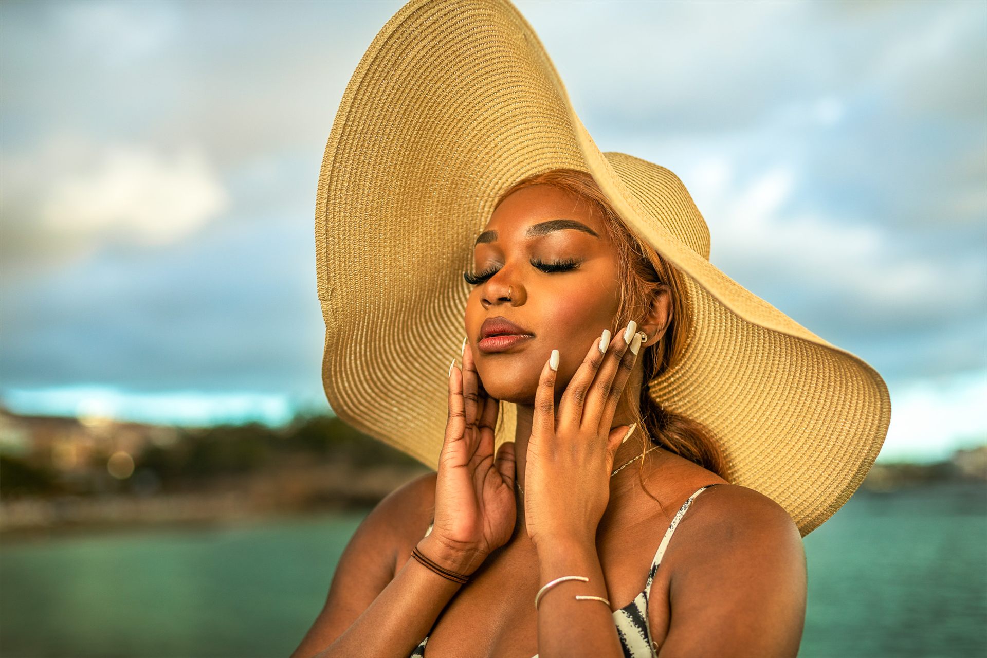 Editorial dancer portrait on Playa del Duque